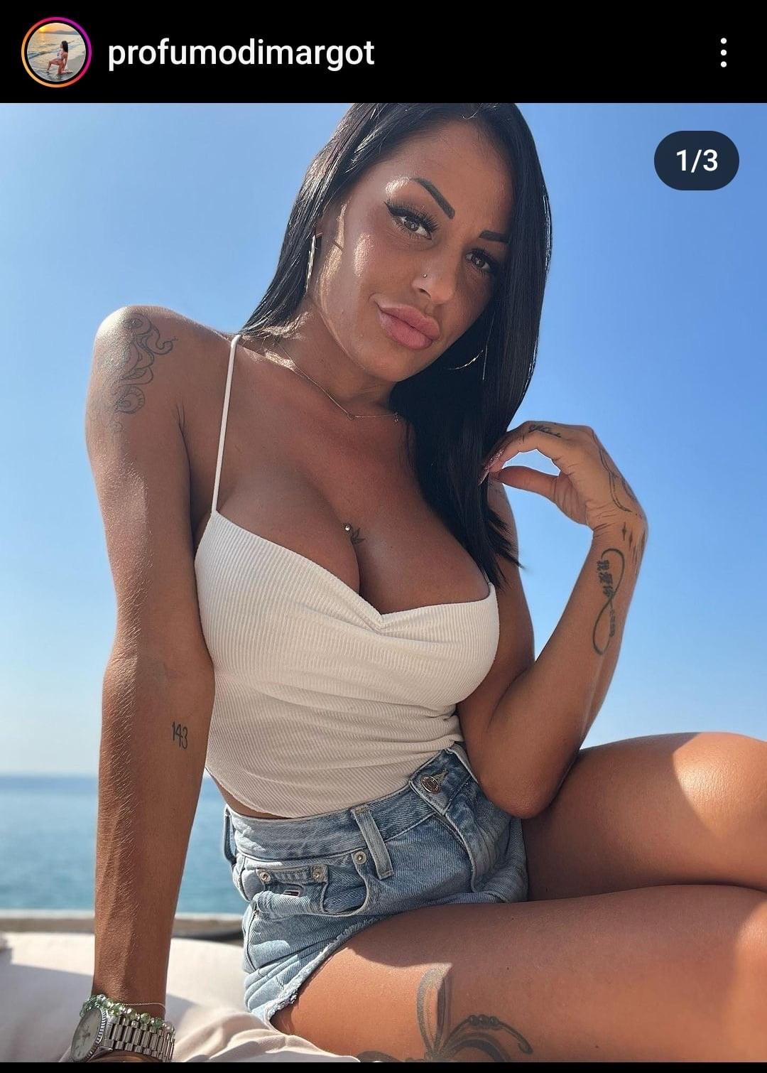 Profumo di Margot – Onlyfans Girl Nude Sexy Photos Leaked