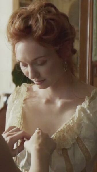 Eleanor Tomlinson Nude Sexy Video Leaked – 339