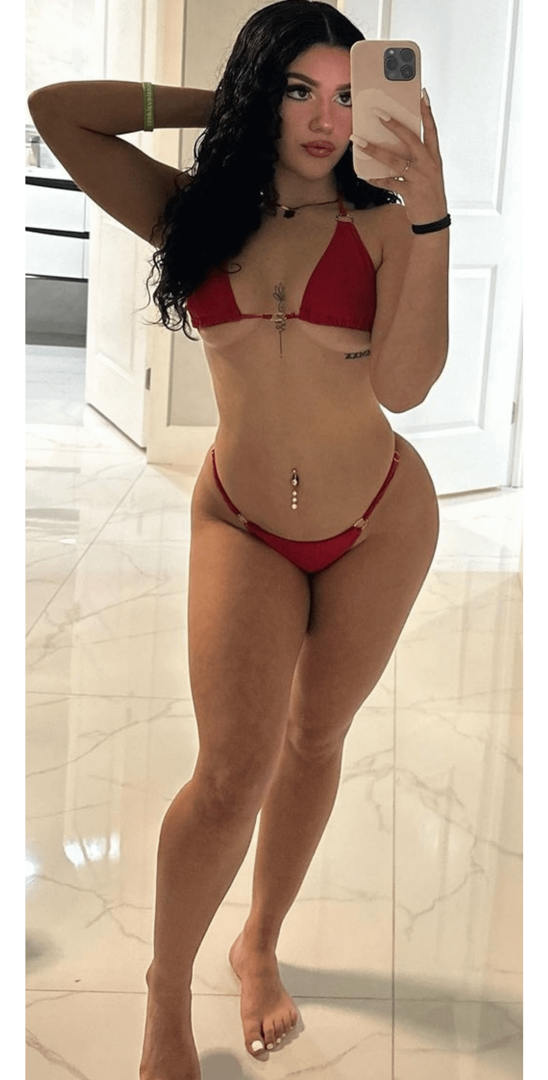 Kinzie (of) – Onlyfans Girl Nude Sexy photos – 5