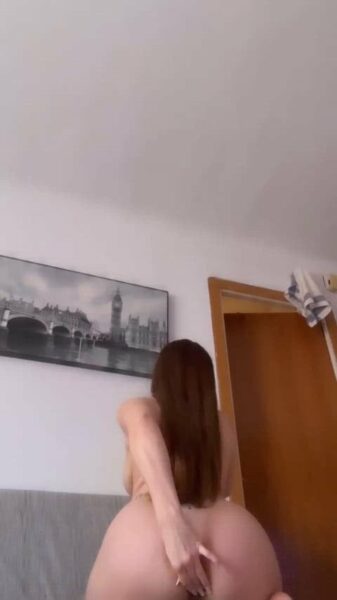 aaliyahmia1995 Brunette Onlyfans Girl Nude Video- 8