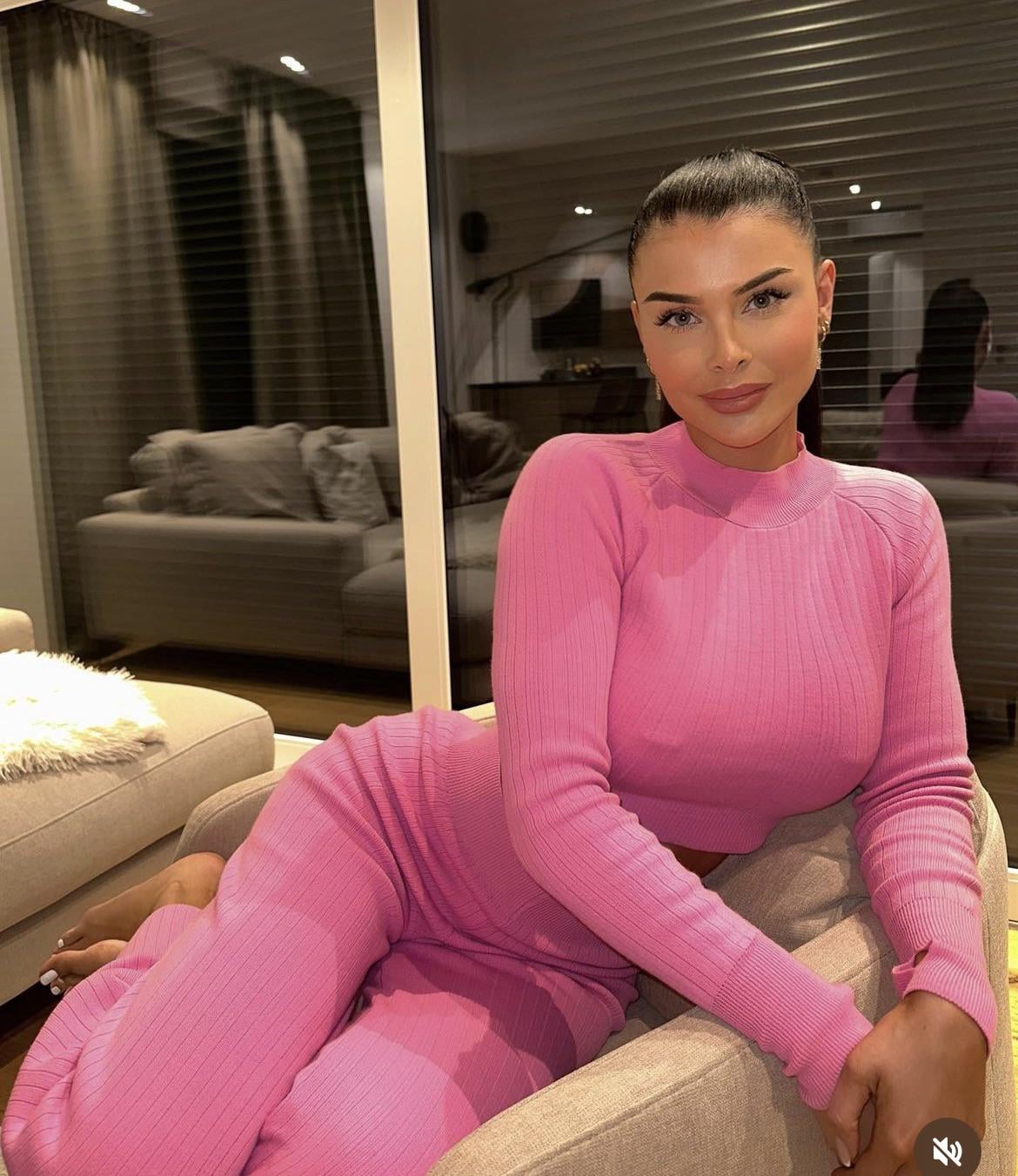 Lisadelpiero – Onlyfans Girl Nude Sexy Photos Leaked – 21