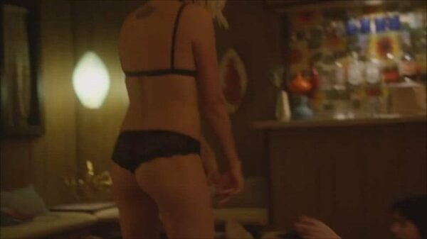 Malin Akerman & Kate Micucci – Easy (2016) Nude Sexy