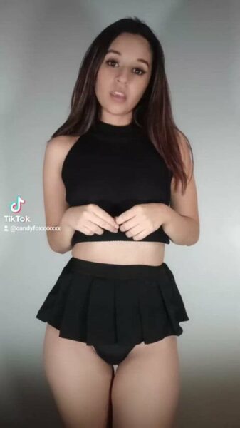@candyfoxxxxxxx on TikTok – Onlyfans Girl Nude Sexy Video Leaked