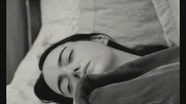 [Ass] [Topless] [Bush] Emma Stone in ‘Poor Things’ (2023) –