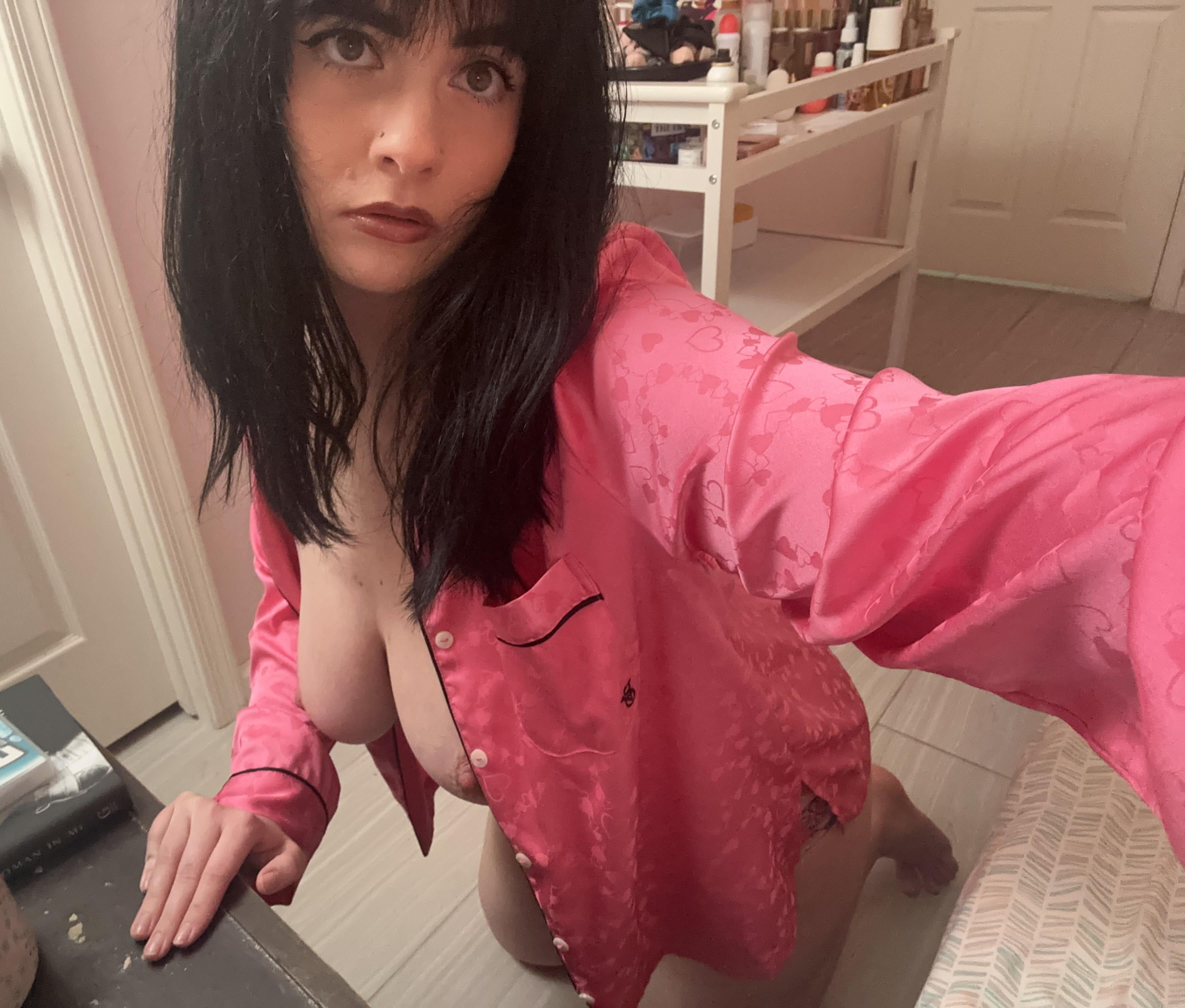 Roxanne Whisper (@roxannewhisper) [onlyfans] – Nude Sexy Photos Leaked –