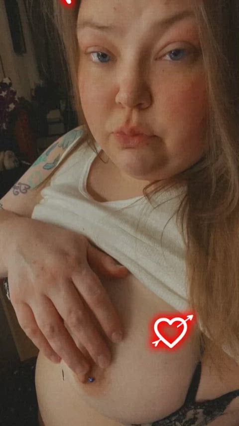 lollipop_smurrfett06 Busty Onlyfans Girl Nude Video- 1