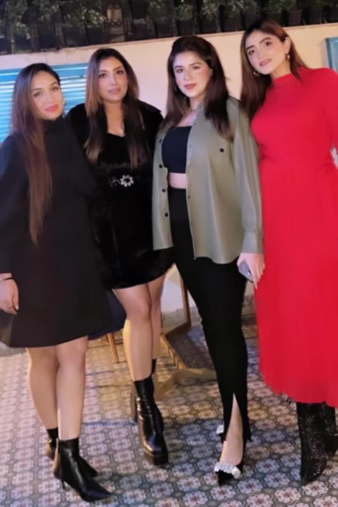 Which one would you choose (@shadesofpriyankaarora) on Insta – Onlyfans