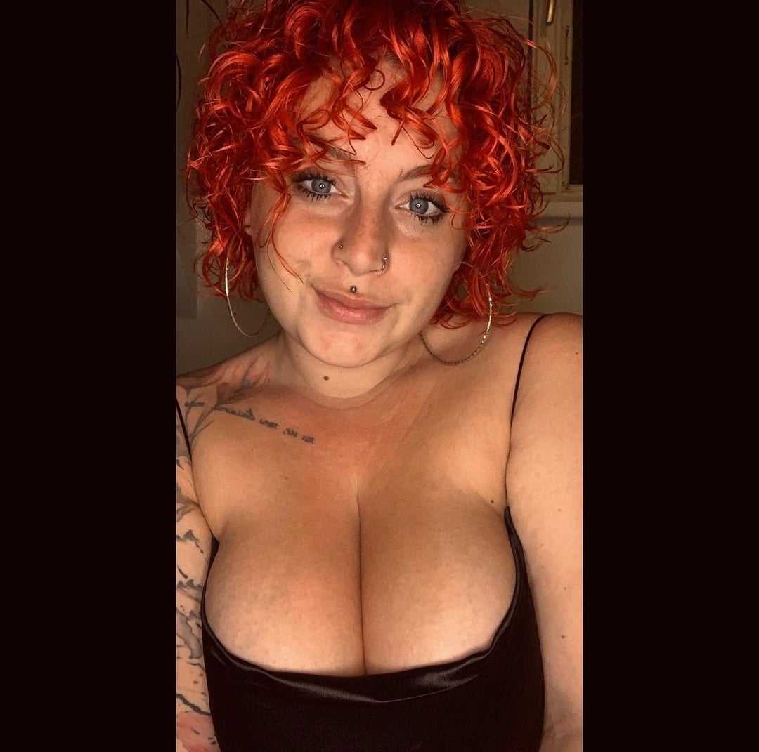 Sabrina – Onlyfans Girl Nude Sexy Photos Leaked – 1