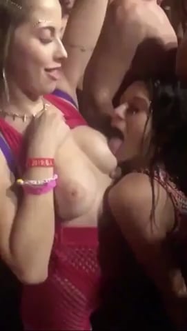 Lesbians Onlyfans Girl Nude Porn Video Leaked – 1
