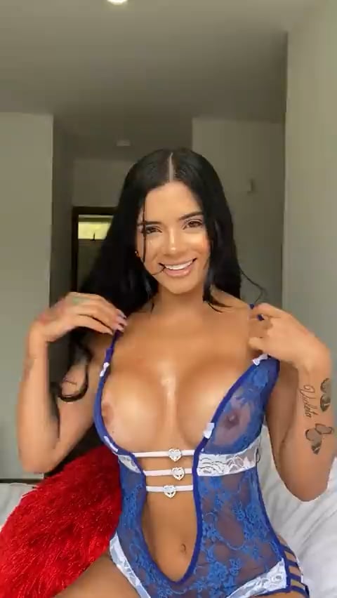 Annie kat Onlyfans Girl Nude Porn Video Leaked – 142