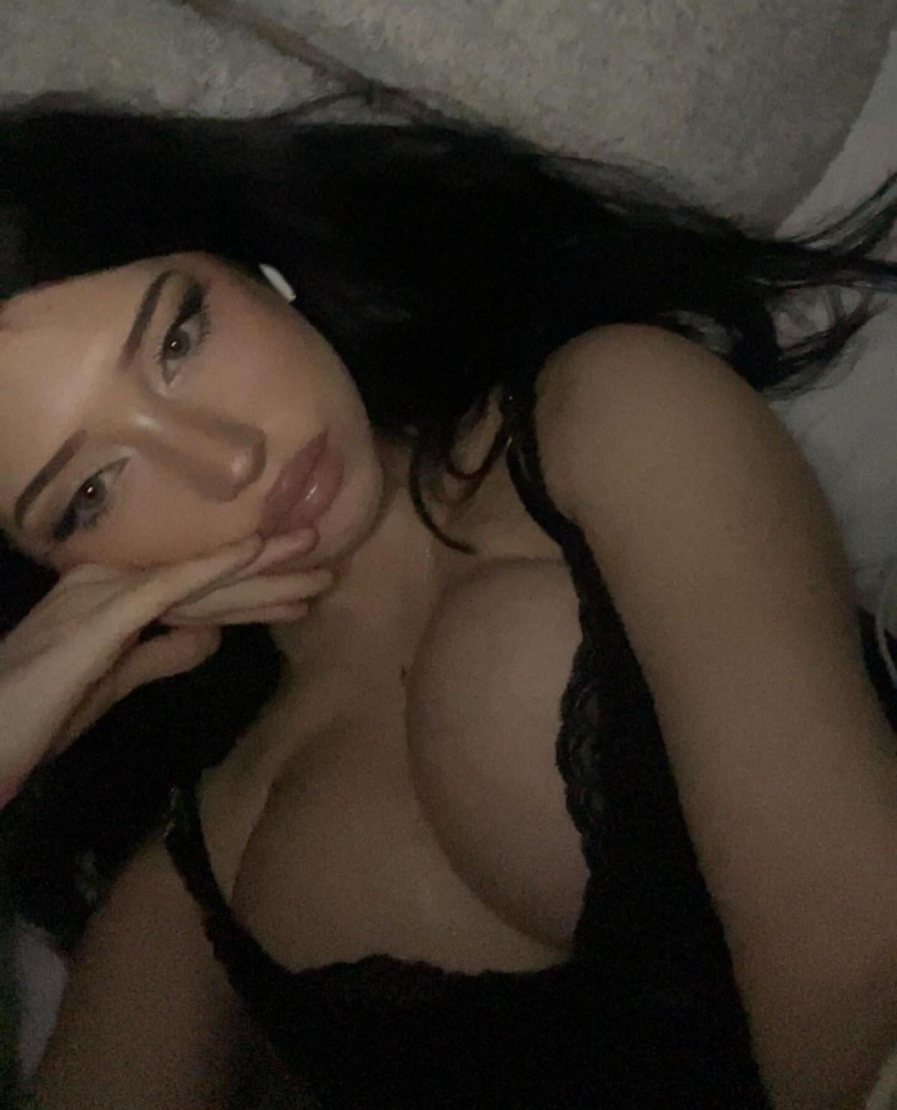 Watch Layla Dream - Onlyfans Girl Nude Sexy photos - 19 and More Real Amate...