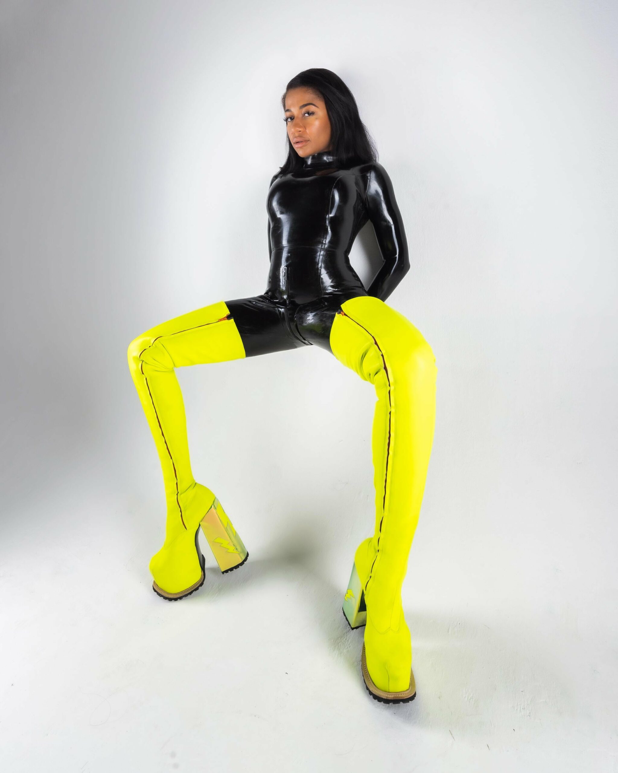 Kiki Luxe + (@therealkikiluxe) on Insta – Onlyfans Girl Nude