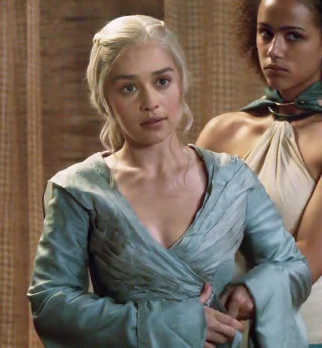 Emilia Clarke Nude Sexy Video Leaked – 5070
