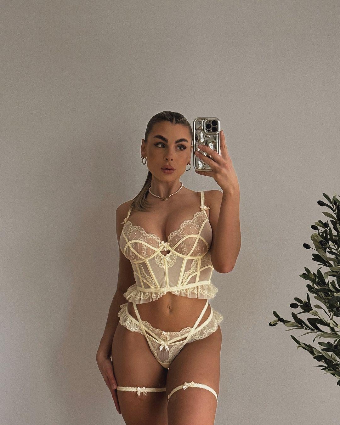 Lenaknk – Onlyfans Girl Nude Sexy Photos Leaked – 14