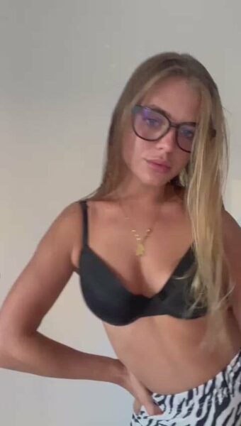 HorseSpherical248 Onlyfans Wild Girl Nude Porn Video leaked – 1