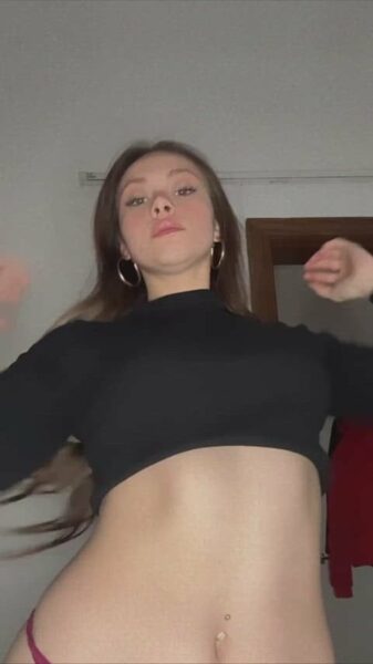 VibrantViolet_Hunter Onlyfans Teen Girl Nude Porn Video Leaked – 29