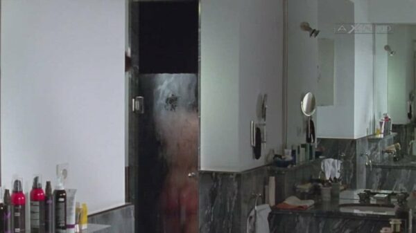 [Ass][Topless][Bush] Katrin Reisinger in “Kommissar Rex” [S02E14-1996] – Nude Sex