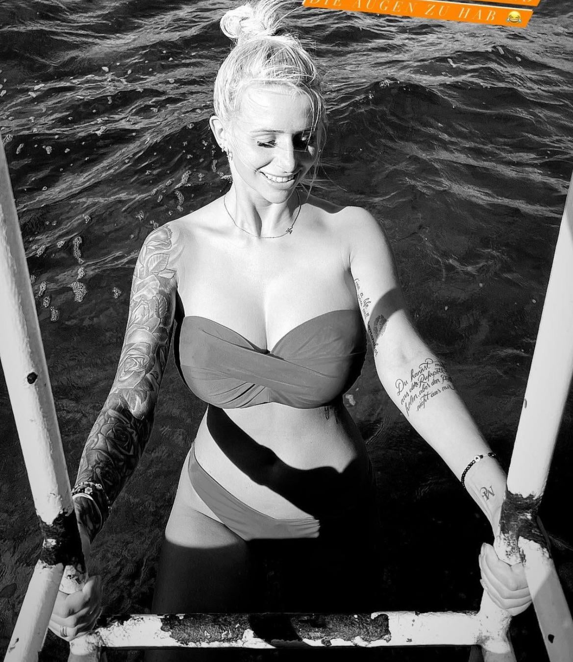 Carina Spack – Onlyfans Girl Nude Sexy Photos Leaked –