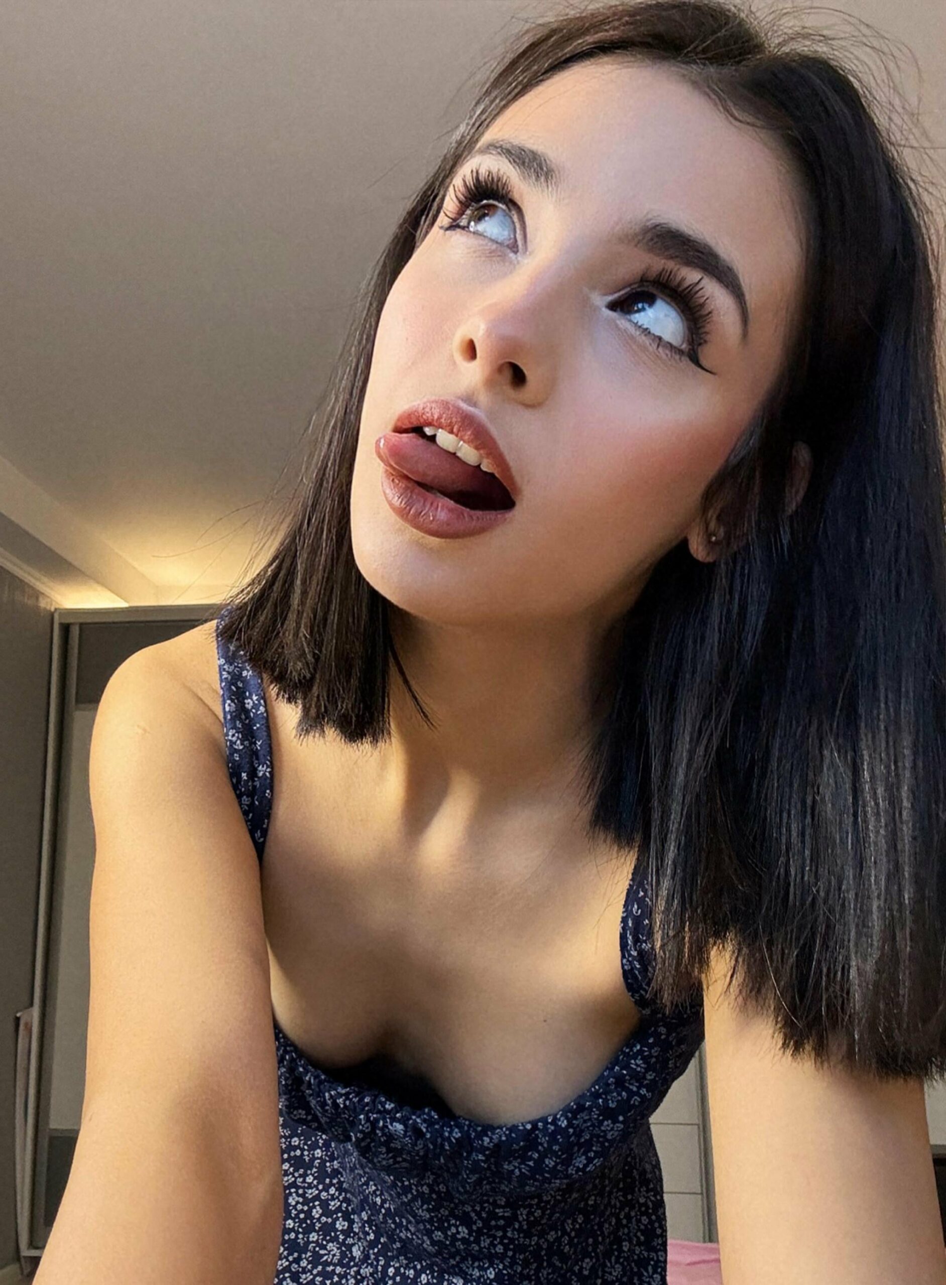 Rose Lean (@roseleanof) on Insta – Onlyfans Girl Nude Sexy