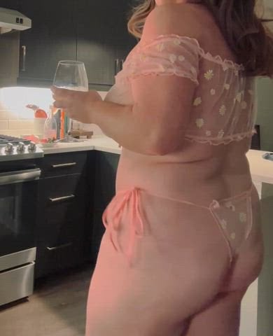 Aurora_Faye Showing Her Nude Ass – 1