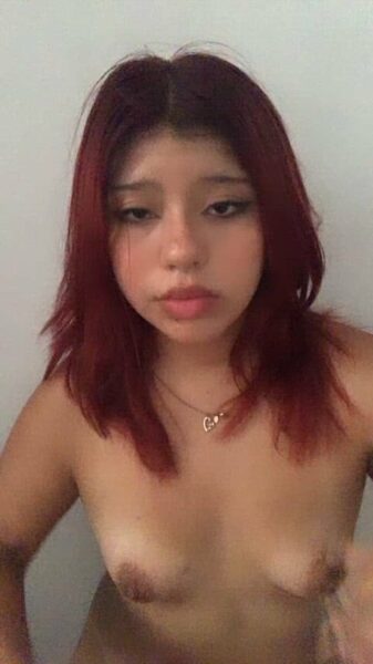 Angie_piscis Brunette Onlyfans Girl Nude Video- 1