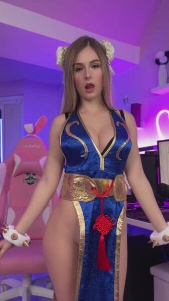 Emmphoria Onlyfans Girl Nude Cosplay Porn Video – 19