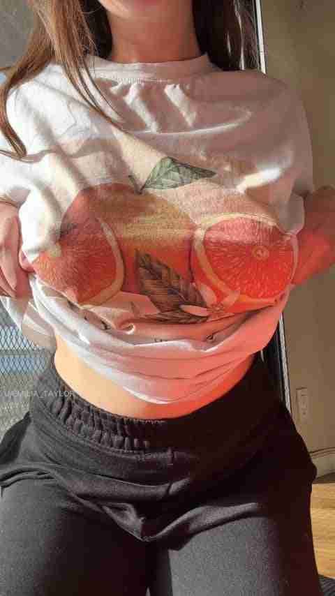 emilia_taylor Onlyfans Girl Showing Her Big Tits Nude Porn Video