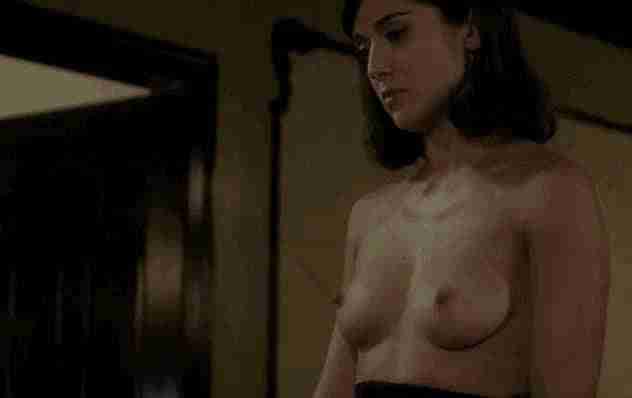 Lizzy Caplan Nude Sexy Video Leaked – 171