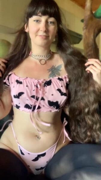 Scarlet-is-here Goth Onlyfans Girl Nude Porn Video Leaked – 360