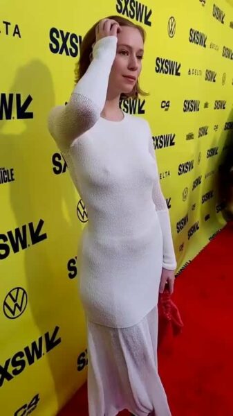 Hannah Einbinder Nude Sexy Video Leaked – 64