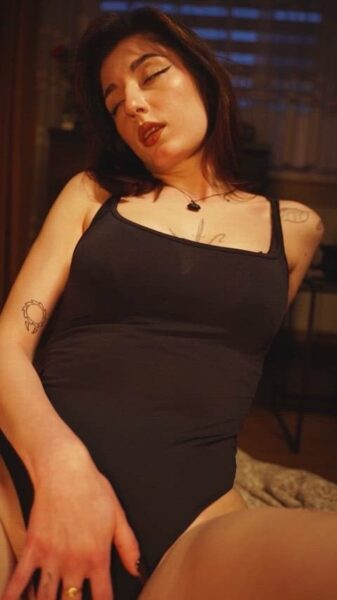 MayaLucinda Tattooed Onlyfans Girl Nude Porn Video Leaked – 4