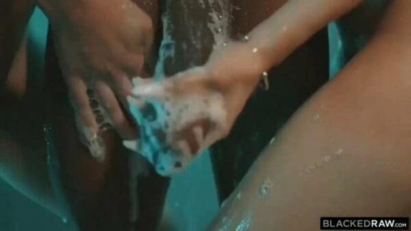 How black kings shower every day! Interracial BBC Porn Sex