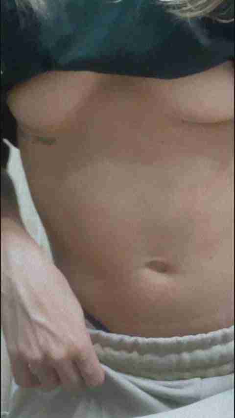 Luna Ventura (@lunaventura) [fancentro] – Nude Porn Video Leaked –