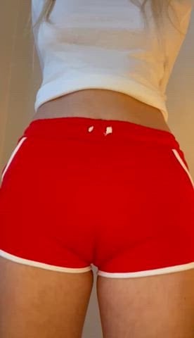 Big pussy under my camel toe Real Homemade Porn Sex