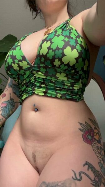 babyy_bluue Showing Her Big Tits Nude Video Leaked – 1100