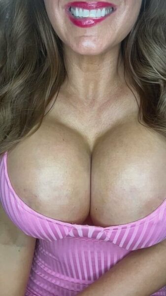 beautyandthedadbodx Naughty Girl Nude Video Leaked – 6