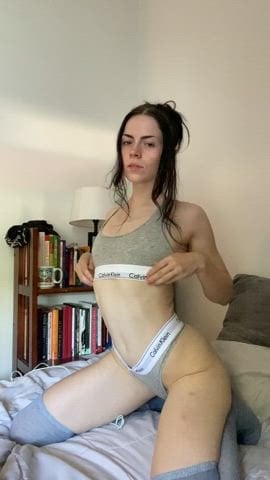 VivianVaughn Petite Onlyfans Girl Nude Video Leaked – 56
