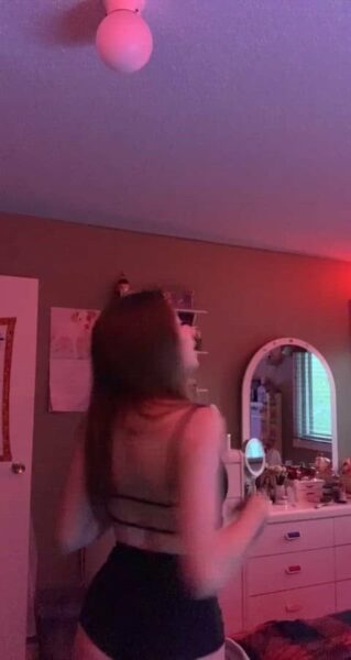 mariadevillexo Brunette Onlyfans Girl Nude Video- 1