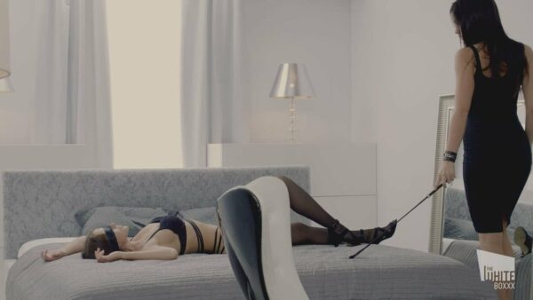 Little Caprice – Thewhiteboxxx Nude Porn Video Leaked – 8