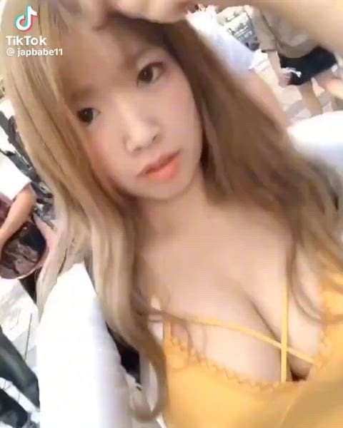 TopTenBeeMovies Asian Onlyfans Girl Nude Video Leaked – 4