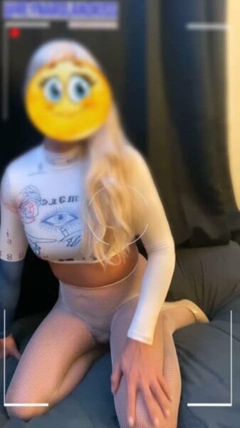 ReynaRolandKiss Onlyfans Hot Girl Nude Porn Video leaked – 3