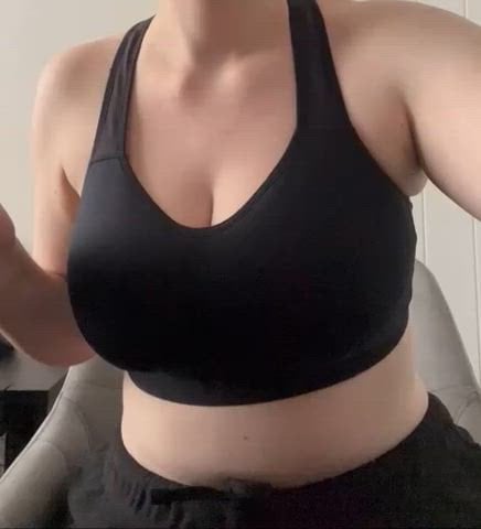Pika-Peach Titty Drop Nude Porn Video Leaked – 102