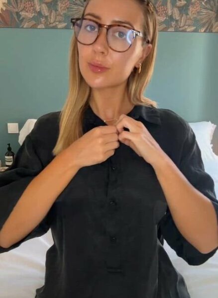 InnocentlyClever Onlyfans Girl Nude Porn Video Leaked – 192