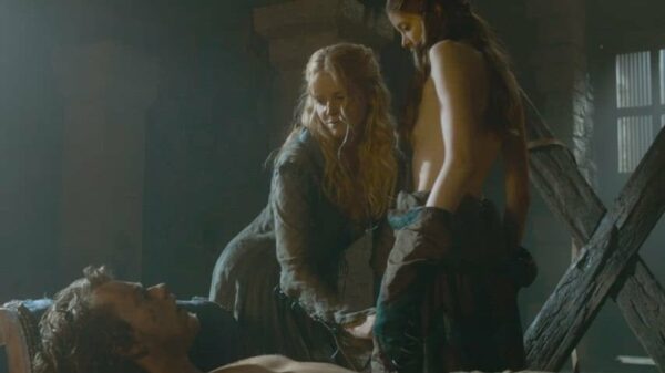 [Ass] [Topless] [Pussy] Charlotte Hope in ‘Game of Thrones’ s3e7