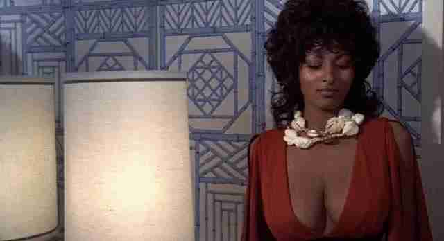 Pam Grier Nude Sexy Video Leaked – 1670