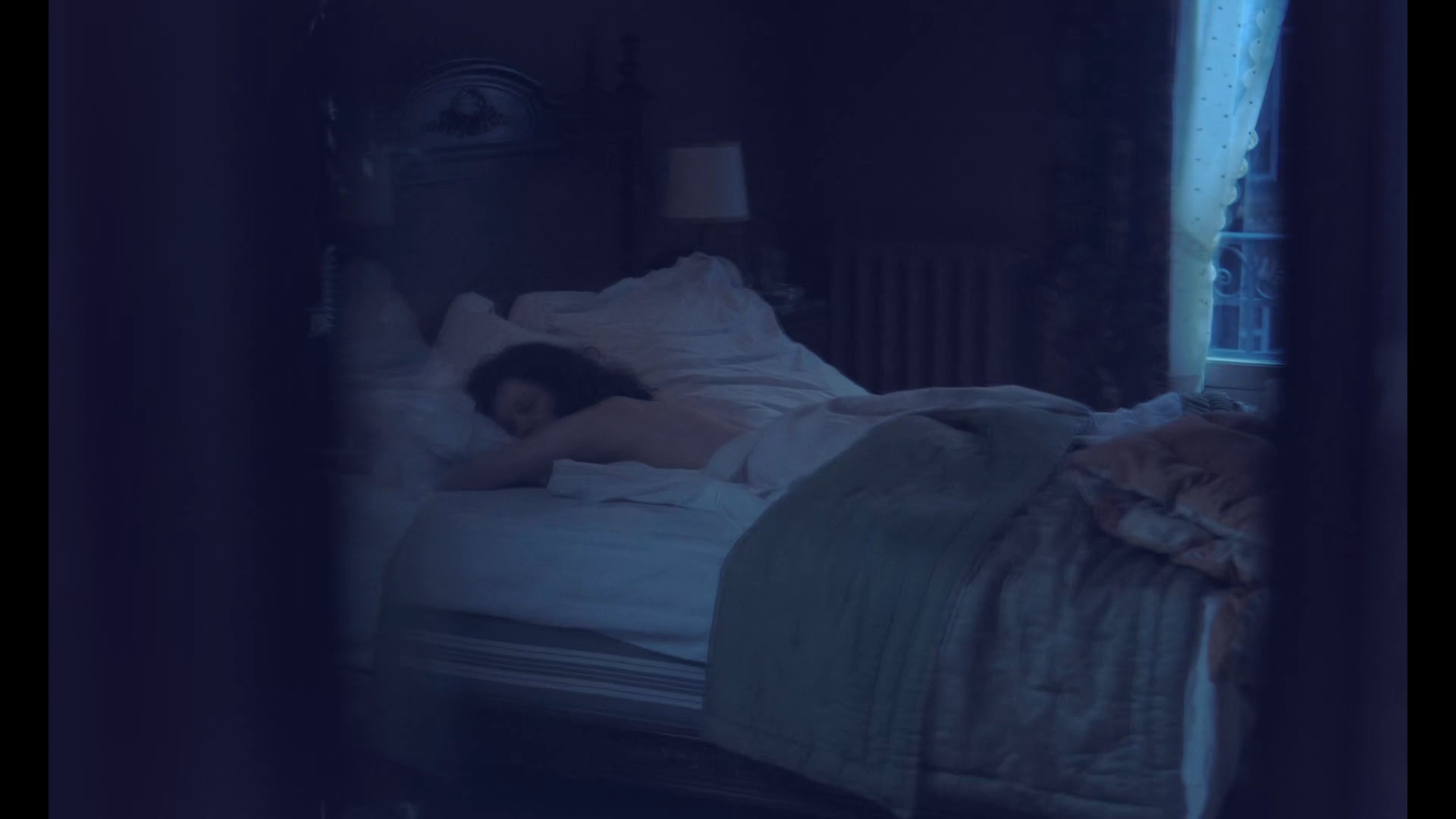 Maisie Williams – The New Look S01E01 Nude Sexy Video
