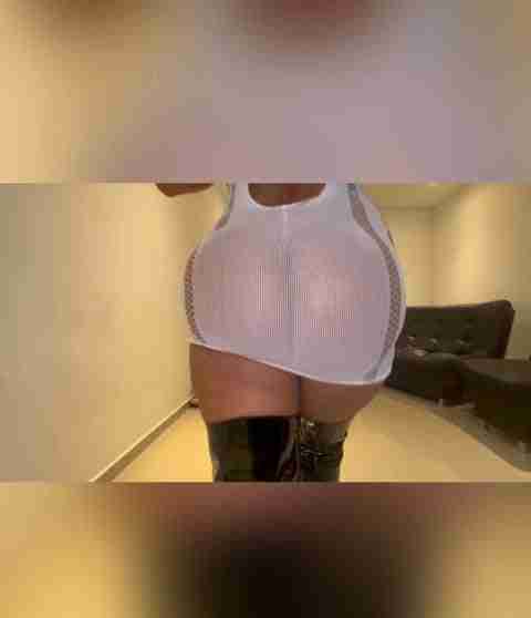 Walking into your bedroom like this later 🙇🏻‍♀️💕 Amateur Nude