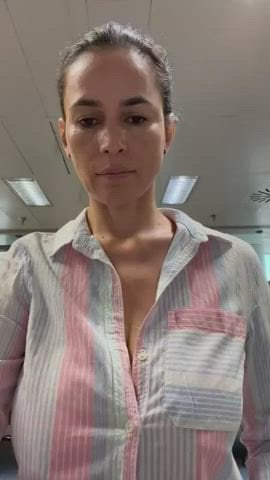 Bored At Work Nude Porn Video Leaked