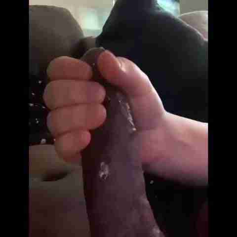 Nothing sexier than another white sluts hands milking my BBC