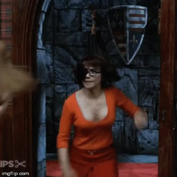 Linda Cardellini Nude Sexy Video Leaked – 952